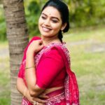 Gayathri Yuvraaj Instagram - ❤️❤️ @mithrans_boutique