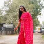 Gayathri Yuvraaj Instagram - True success is all about working towards meaningful goals and dreams. ...💕💕🤗 Customise Sarre & blouse @acchoosfazhionpassion