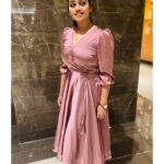 Gayathri Yuvraaj Instagram - Don't judge each day by the harvest you reap but by the seeds that you plant." !!😊