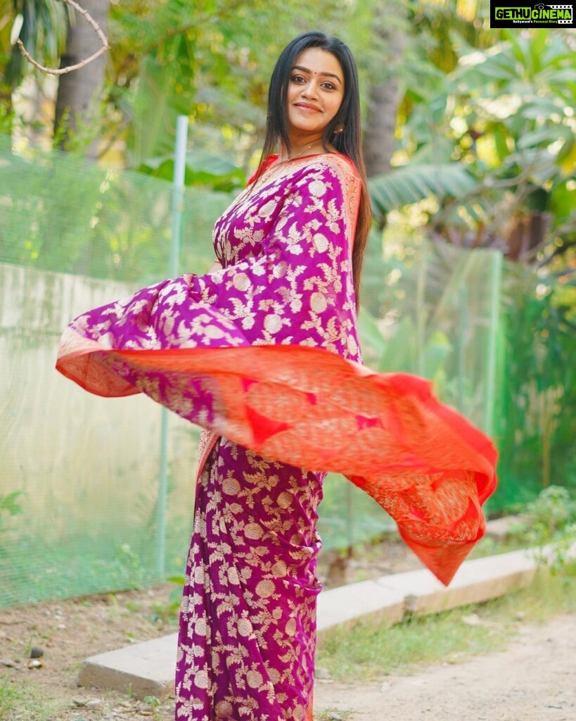 Gayathri Yuvraaj Instagram - Saree means simplicity and sophistication 🦋💕🦋 Saree @houseof.raadhya_sarees Blouse @abarnasundarramanclothing 📸 @danny_xo7