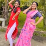 Gayathri Yuvraaj Instagram - U r my dancing partner nd I could dance forever with u 💖 @gayathri_yuvraaj In frame : @gayathri_yuvraaj @pranikadhakshu #treanding #song #tamil #meenakshiponnunga #zeetamil #gayuprani #pranikadhakshu Chennai, India
