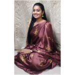 Gayathri Yuvraaj Instagram – Saree @sm_online_fashions 

#transition #sarreelove #positivevibes