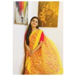 Gayathri Yuvraaj Instagram - Try to be a rainbow in someone’s cloud.”🌈😊 @dsalwar