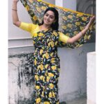 Gayathri Yuvraaj Instagram - You do not find the happy life. You make it.”😍 Sarre @dsalwar