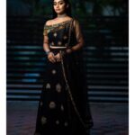 Gayathri Yuvraaj Instagram - Always remember that you are absolutely unique. Just like everyone else!! 🖤 Makeup - @beautyunveiled_by_jeevi Styling - @paviiiee_08 PC - @smilebookphotography Costume - @tamaarachennai Hair - @kalaikannan_makeupartist Jewels @chennai_jazz
