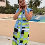 Gayathri Yuvraaj Instagram - Life has got all those twists and turns. You’ve got to hold on tight and off you go.”✌️ Outfit & handbag @falishasiddhu_