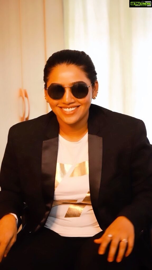 Gayathri Yuvraaj Instagram - 😎Baasha Bhai😎 Thalaivar @joshapp.tamil @officialjoshapp #joshmeinaaja #reels #reelsinstagram #thalaivar #thalaivarswag #rajinikanth #rajinism #rajinikanthstyle #thalaivar168 #superstar #superstarrajinikanth #No1 #baasha #rajinidialogue #raguvaran
