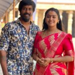 Gayathri Yuvraaj Instagram - தேடாத தேடல்கள் காணாத காட்சிகள் உன்னோடு காண்பதில் நேரம் போகுதே!! 👫💕 #blesseday #gayathri #yuvi #gayathriyuvarraj 🦋🦋🦋