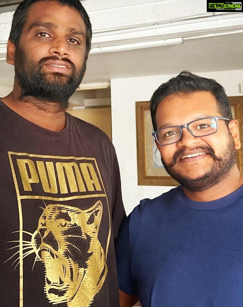 Ghibran Instagram - Catching up for a musical discussion after my director’s hectic schedule and my smile tells everything about the film PS: Yes, he is very tall 😂 #HVinoth #Thunivu