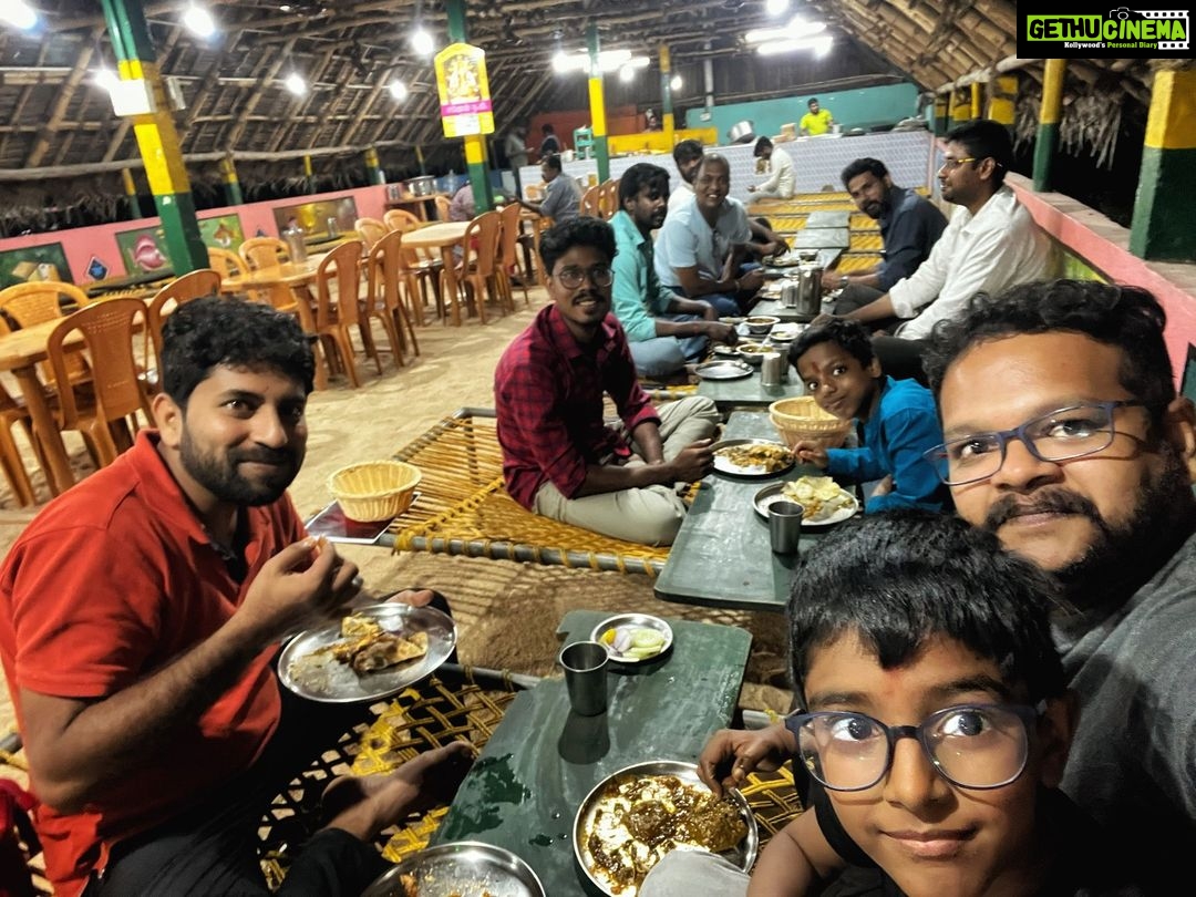 Ghibran - 8.8K Likes - Dhaba, friends and family. No better way to end a long drive!