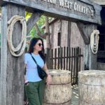 Giaa Manek Instagram - Ready ..Get set …. Imagicaa:) Fun place to spend your day with friends and family . . . . #2023 #imagicaadiaries #bestwaytobegintheyear