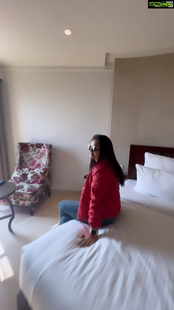 Giaa Manek Instagram - Let’s cherish old memories but never stop making new ones . Beginning the new year with staycation at @novotelimagicaa . It’s luxury and delight in one great location. . . . #2023 #imagicaadiaries #staycation #novotel #bestwaytobegintheyear