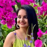 Giaa Manek Instagram – Hey !
Sharing some peace with you 🤍.
.
.
.
#love