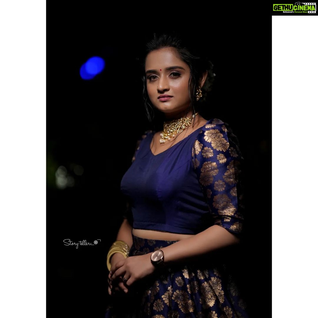 Gopika Anil Instagram - . I was born to stand out 💫 . Costume @evanshi_designs @_anufathima__ @reeja_thaha . Jewellery @planetjewel . MUAH @abilashchickumakeupartist . Pc- @_story_telle__r . #bluetiful #beautifulblue #ata2022 #ATA2022 #asianettvawards #asianet #santhwanam #shivanjali #designer #costume #evanshidesigns #jewellery #planetjewel #makeover #abilashchicku #makeupartist #captured #storyteller #pi̇ctureoftheday #instagood #instagramers #live #letlive #love #laugh #peace #smile #smilealways #keepsmiling