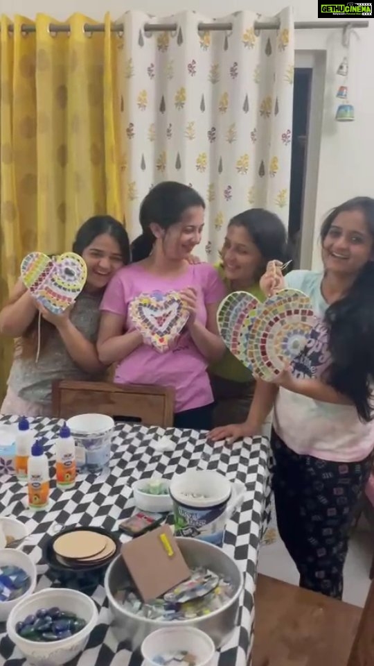 Gopika Anil Instagram - Sharing hearts with my sisters β₯οΈ Our first mosaic workshop with @the.messycrafter β₯οΈ what a fun night ! ππ Vc - @anoop_kris . #mosaicart #mosaicworkshop #funnight #creativenight #hearts #sisters #cousins #crafts #artamdcraft #handmade #homedecor #bohotheme #reelsofinstagram #trending #happinessishandmade #us