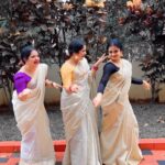 Gopika Anil Instagram - Our new way of Onam celebration 🤪 when the girls meet!!! @gops_gopikaanil @__keerthana_anil__ ♥️😘 Thanks for the video and the patience 🤪 @sajinsajin_ ♥️😘 Jewellery @trinetra_collections ♥️