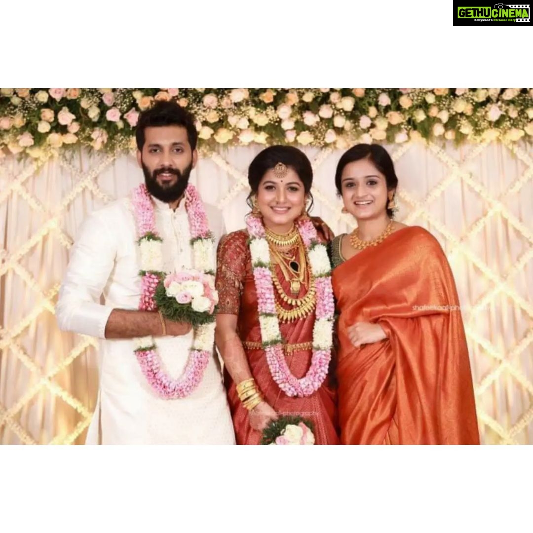 Gopika Anil Instagram - . @raksha_dellu @arkaj_arku