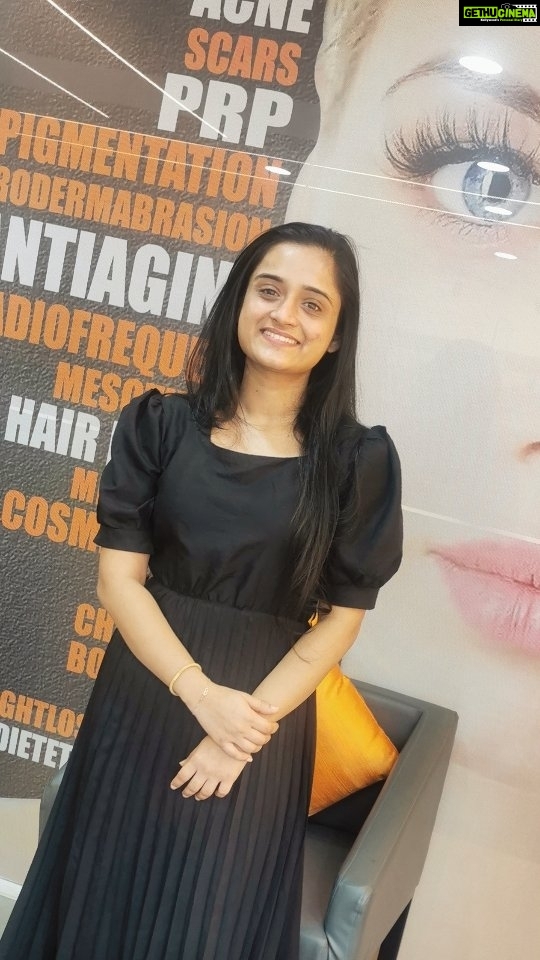 Gopika Anil Instagram - Here we have our gorgeous Gopikaanil❤️ Want to Say helloo to your smooth glowing skin?? We got you!! 🥰 . . . We add moisture to your skin with hydrafacialskincare and open pore with serum. Don't miss this in depth treatment @aekaholisticskinclinic 🦋 . . . . . #aekaholisticskinclinic #aeka #skincare #skinclinictrivandrum #cosmetology #dermatology #skinclinic #selflove#hydrafacialtrivandrum #swanthanamserial #swanthanam #asianet #asianetserials #serialactors #shivanjali #shivanjalifans #swanthanamfc #coupleskincare #couple #hydrafacial #medifacial #hydration #prp #prptrivandrum #hydrafacialtrivandrum #hydramd #bbglow #laserhairremoval #anjalifans #anjali #shivanjalifansclub #swanthanamfc