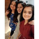 Gopika Anil Instagram - . Since 2002 ♥️🧿💫 @__keerthana_anil__ @arya_o . #friends #friendlikefamily #family #sisters #since2001 #love #friendship #soulsisters