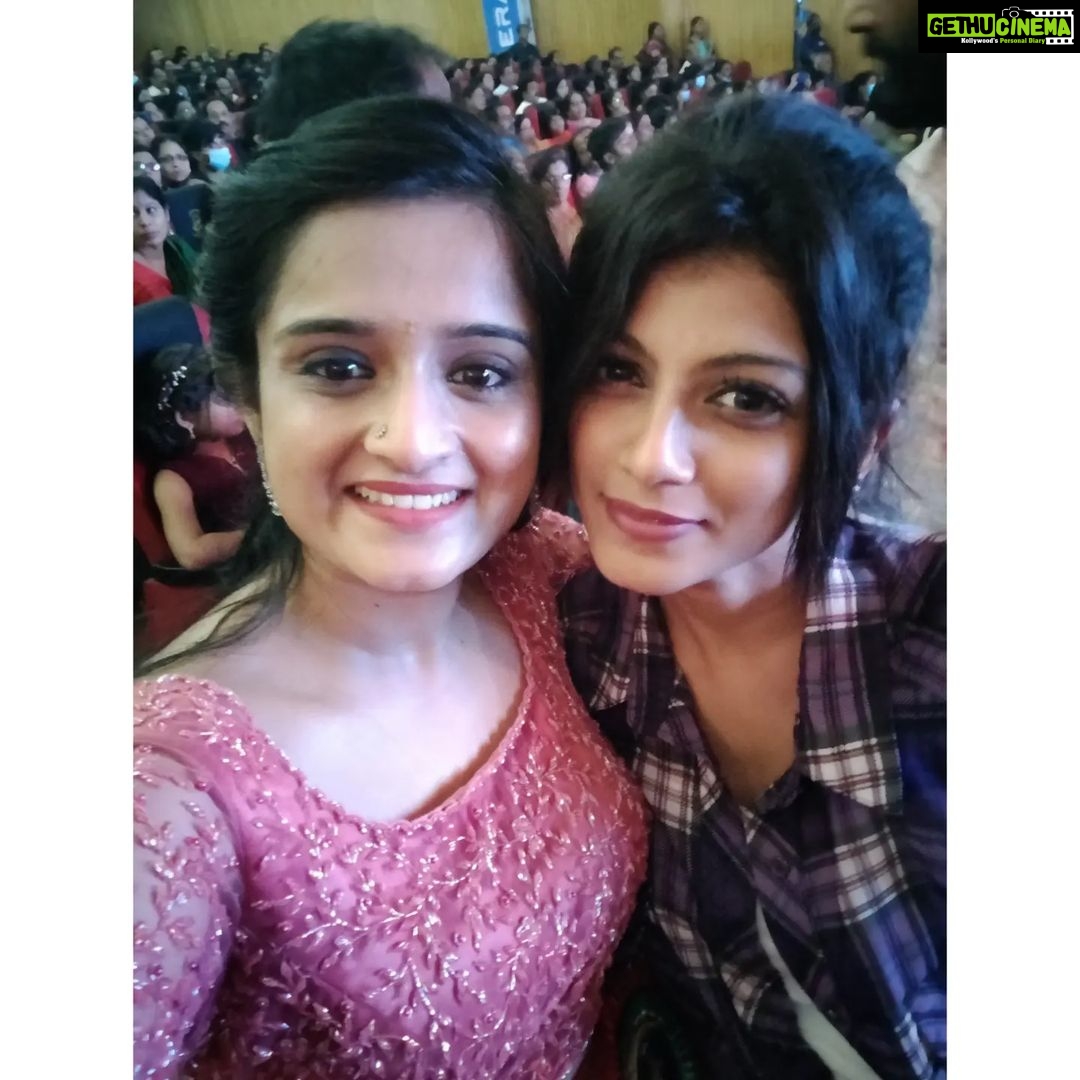Gopika Anil Instagram - . AIMA 2021 🥰🙏 Costume courtesy @evanshi_designs . #AIMA #AIMA2021 #asianet #santhwanam #blessed #happiness
