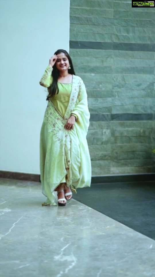 Gopika Anil Instagram - STRONG WOMEN FIGHT with grace in their heart, Kindness in their voice, and love in their soul ! . š@jazaashdesignstudio šø @blackpaper_weddingphotography . #pastelgreen #loveforpastels #womensday #strongwomen #beautifulwomen #happywomensday #toallthewomenoutthere #reelsofinstagram #jazaashdesignstudio #jazaash #blackpaperweddingphotography