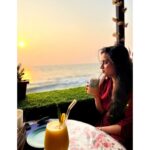 Gopika Anil Instagram – .
Life is a beach, find your wave ! 🌊☺️
Pc- @chithira_rose_mathew 
.
#beachvibes #evening #sunset #rayofhope #kozhikodebeach #picoftheday #beachside #beachview