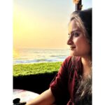 Gopika Anil Instagram – .
To be soft is to be powerful !
.
Pc- @chithira_rose_mathew 😘
.
#imeandmyself #beachvibes #eveningwellspent #kozhikodebeach #suticafe #beachview #beachside #evenings #sunset #pictureoftheday #