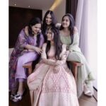 Gopika Anil Instagram – .
It’s always SISTERS before MISTER for her 😀😍🤪 ale dips ?? @_dip.tea__ 
@drish_mohan 
@__keerthana_anil__ 
.
#sisters #soulsisters #sistergettinghitched #herday #beautiful #family #togetherness #love #sistersforlife #onlylove