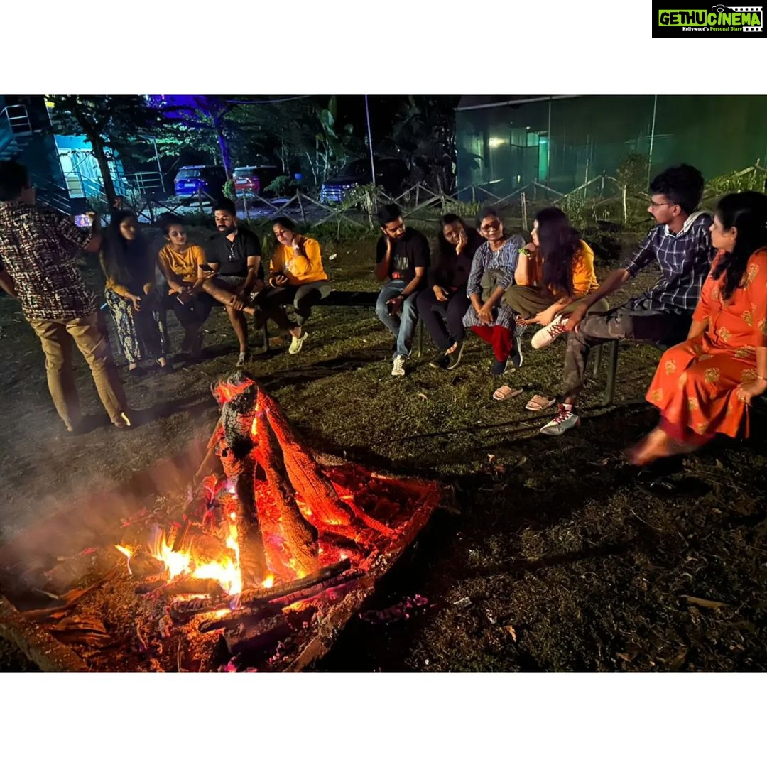Gopika Anil Instagram - . "Light a campfire and everyone is a story teller" . #campfire #perfectnightout #nighttoremember #friends #everyonehastheirownstories #lit #fire #wayanad #muthangaforest Ammoos farm fresh