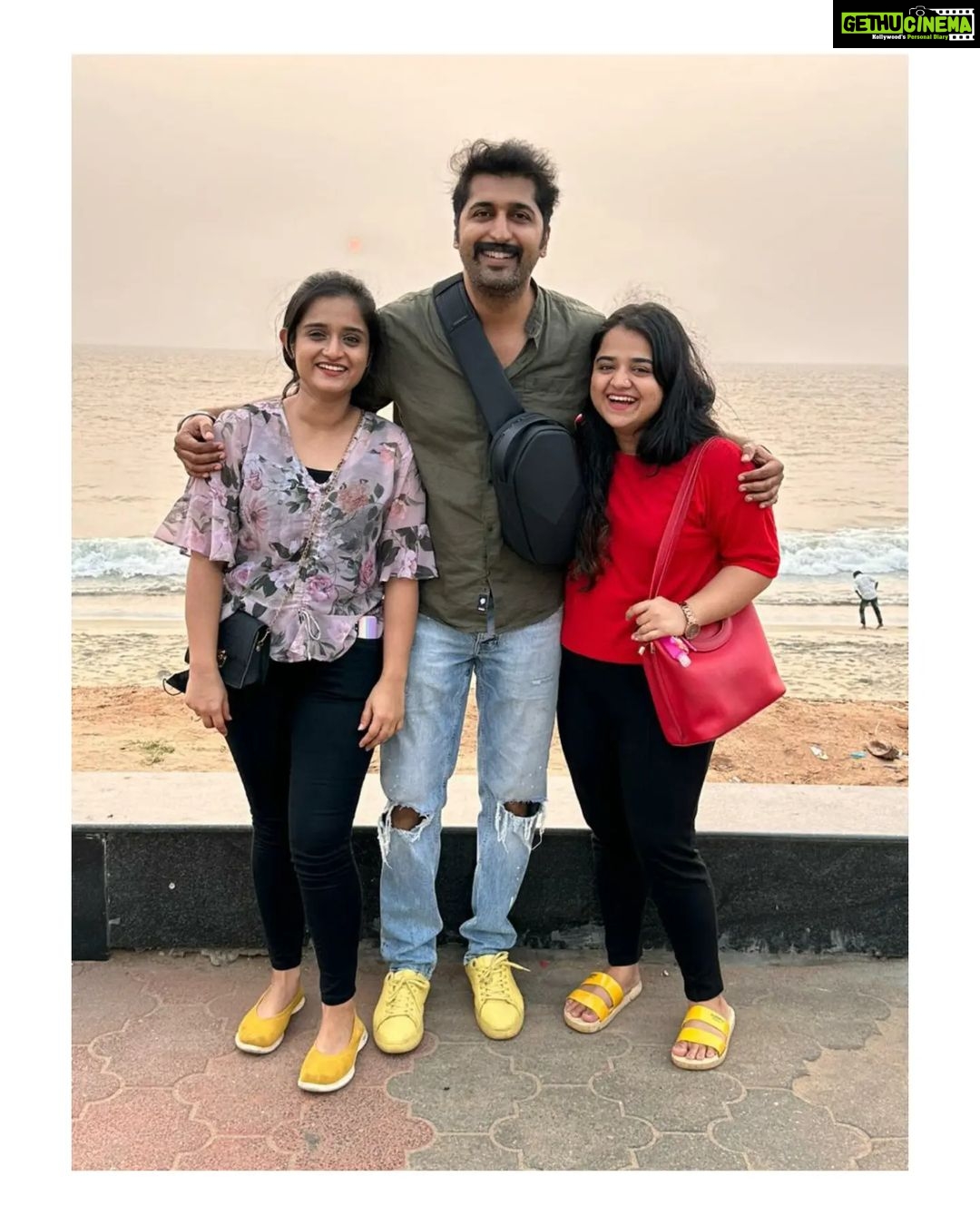 Gopika Anil Instagram - . What more to ask for when you have someone who loves u so much that he came all the way to Kozhikode just to spent time with.. 🥰 means a lot😍 Untill next time ♥️ @arungraghavan ♥️🧿 We love you so much chettaaaa 🥰♥️😘 . #kozhikode #friendslikefamily #family #gemofaperson #love #laugh #peace #dayspentwell #alwaysthere #weloveyouforever #meetups #untilnexttime #seeyousoon #comebacksoon #missingaldready
