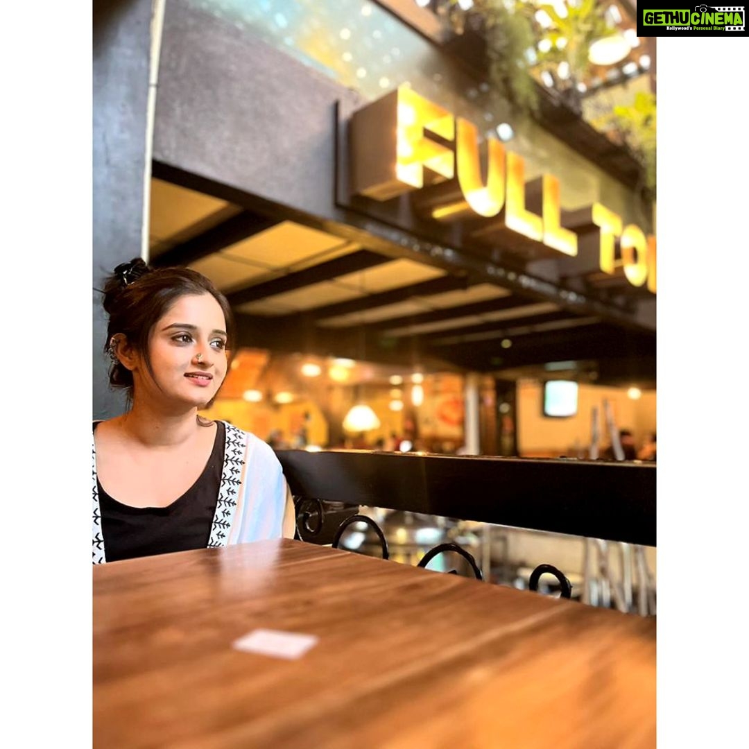 Gopika Anil Instagram - . You can't live a full life on an empty stomach! Pc - @akshaya_prashanth Bangalore, India