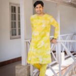 Gourab Roy Choudhary Instagram - Good or bad, habits always deliver results …. ❤️❤️🌈🌈 Wardrobe @bohurupi_santiniketan 📸 Team wiseduck