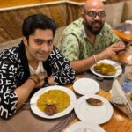 Gourab Roy Choudhary Instagram - Brishtir por ektu ilish.. onekta bondhutto…💐❤️🌈