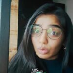 Gouri G Kishan Instagram - Be a part of our #ChikkiChikkiDanceChallenge and get exciting gifts from meeee 🥰 #LittleMissRawther #GovindVasantha #GouriGkishan #BennyDayal #TallandShort #DanceWithHeightDifference #TallShortDanceOff #DanceChallenge #LittleBigDance #ChikkiChikkiDance @shersha_sherief @rishdhan_abdul_rasheed @anagha_maria_varghese