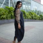 Gouri G Kishan Instagram - 🖤 📷 : @premsampaul Styling : @keepitstylish_by_ammu @styledbyammu Outfit : @jugalbandhi Make up : @the_color_pallete Jewellery : @amorettestore.in #explore #love #ınstagood #photoftheday #fashion #trending #me #smile #life #instamood Kochi, India