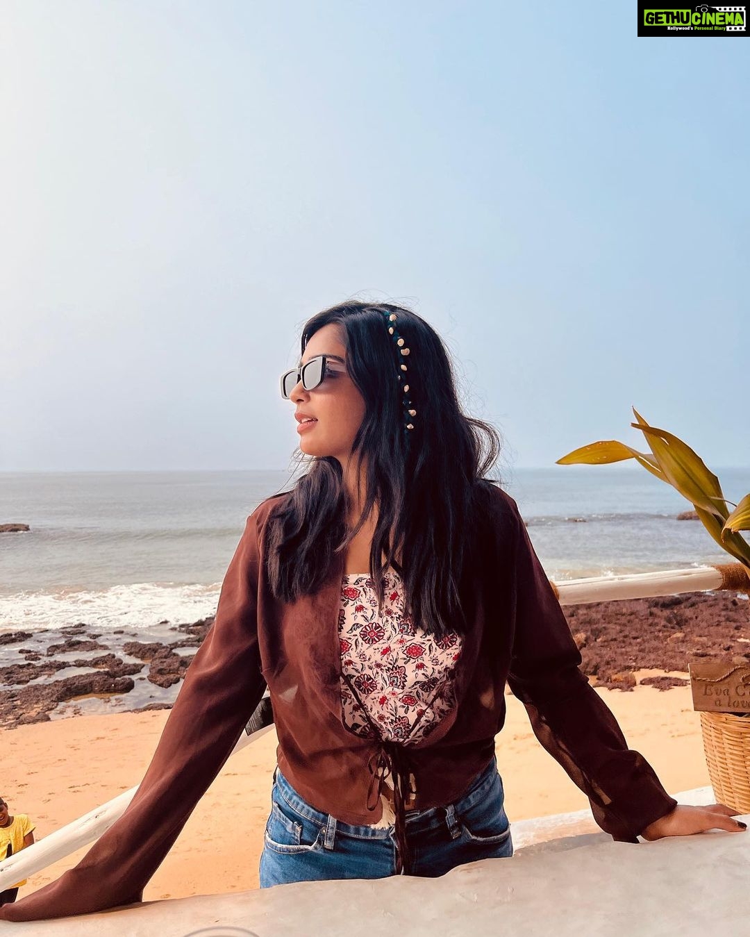 Gouri G Kishan Instagram - Beach baby 🏖️🌊💕 Goa