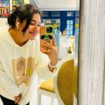 Grace Antony Instagram - Hey Lady 🤎🤍 #trendingreels #trending #graceantony #trendingsongs