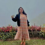 Grace Antony Instagram - She’s Dreaming 💭 . . . . . 👗 @signatures_by_treesa_josh 📸 @jo_makeup_artist 📍 @chandysdrizzledrops @allonawallkochi @anitha_anuj . . #graceantony #travel #traveling #vacation #december #diary
