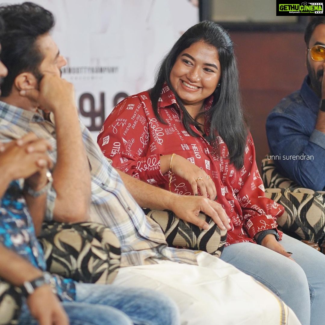 Grace Antony Instagram - Grateful ✨ Thank you so much Mammooka,,love you so so much ♥️❤️🔥 @mammootty @rorschachmovieofficial @mammoottykampany . Mua &hair @jo_makeup_artist Wearing @episode_c_cube__