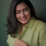Grace Antony Instagram - You’re killing it darling ✨🥂 . . . . Mua @jo_makeup_artist Photography @abi.pk.98 Wearing @gospelofdesign Styling @stylestoriesbypriyanka @touchwood__store @silver_andsalt Videography @niyasphotography_ Assistant @kavya_sivaram @anandhu_rajaji @mr__s_p_i_d_y Assistant @kavya_sivaram @anandhu_rajaji @_mr.s_p_i_d_y_ #grace #graceantony #casualoutfit #instagram #smile #photoshoot
