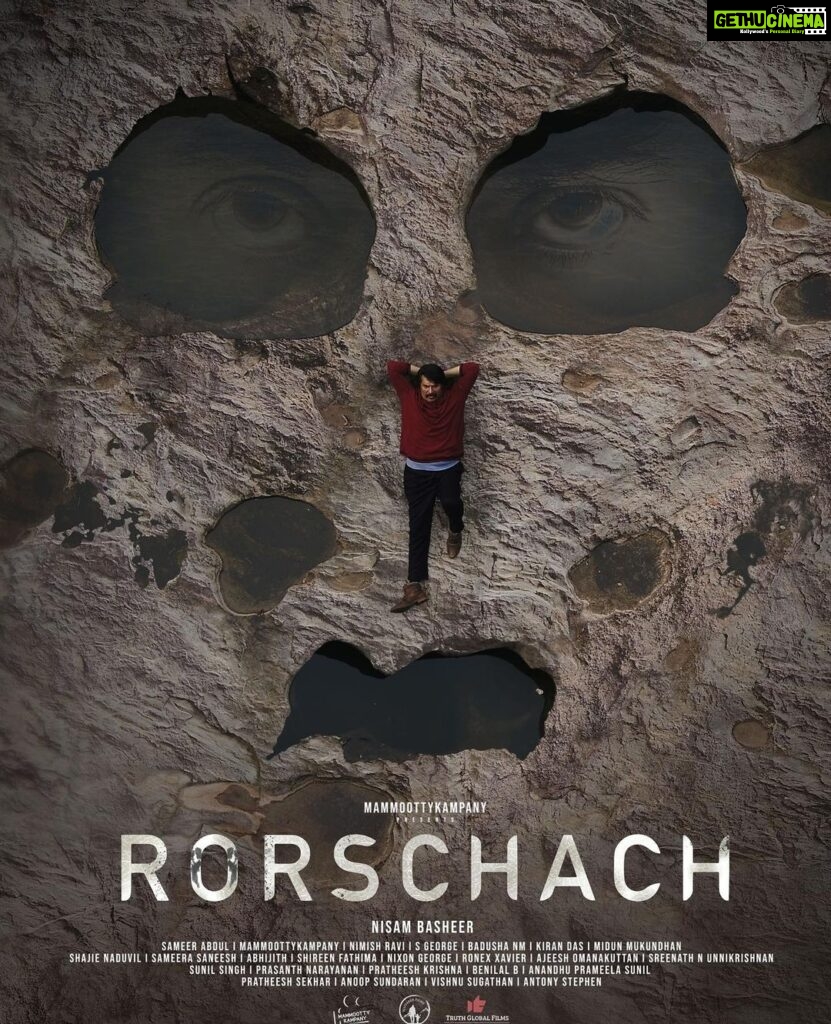 Grace Antony Instagram - Presenting the second look poster of @rorschach_movie_ 🎭. @mammootty . . . . . . #poster #mammootty #rorschach #graceantony #malayalammovies