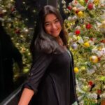 Grace Antony Instagram - Dum Dum 🔔 December 🎄🎅🏻