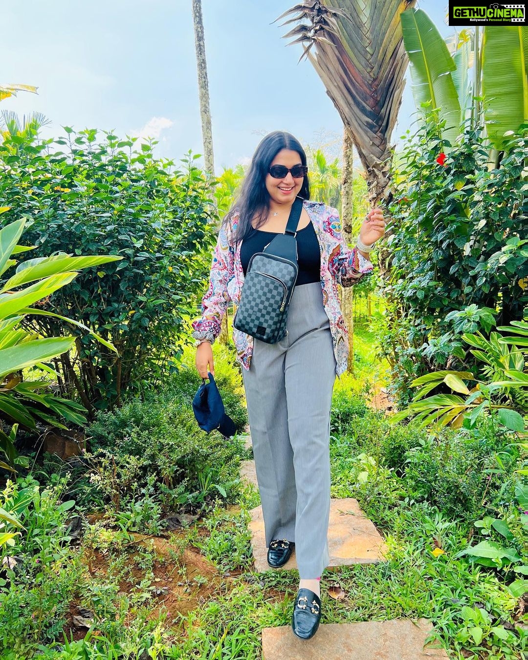 Grace Antony Instagram - 🌍🍃 . . . . #travel #travelphotography #travelgram #graceantony #casual Coorg,Karnataka