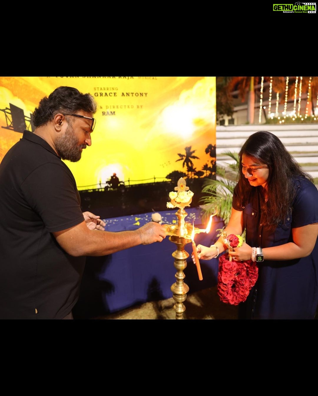 Grace Antony Instagram - Wish Granted.💠 . . @disneyplushotstar @director_ram_official @actorshivaofficial @itsyuvan @_chandrakant_sonawane_ . . #tamilmovie #pooja #tamil #ram #yuvanmusical #disneyplus #graceantony #shiva