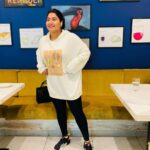Grace Antony Instagram - Candy’s 🍭 . . . . #casualstyle #graceantony #ootd #hoodie Chennai City