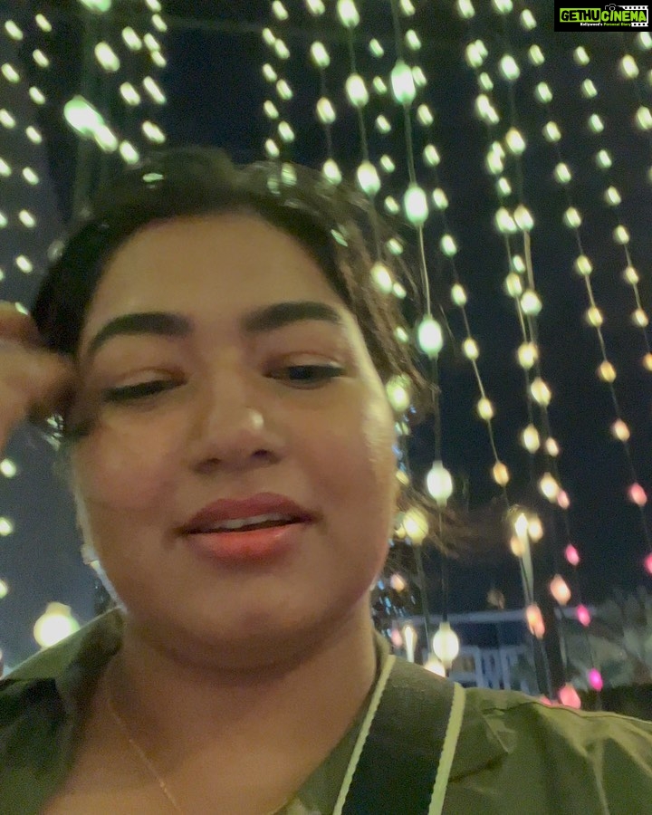 Grace Antony Instagram - Livin 🧿🫰🏻 . . . . . . . 📸 @farookhan.s #livingmybestlife #greatful #travel #snap #dubai
