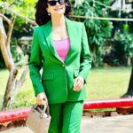Gul Panag Instagram – You know when youβre trying to channel Boss Lady vibes, but are also running late , but also have to take pictures to capture how you look AND the wind is messing your just blow dried hair?? That .
.
.
.
.
.
.
.
Suit by @mango
Jewellry by @anaqajewels
Styled by @vibhutichamria
Makeup by @deepak_pawar03