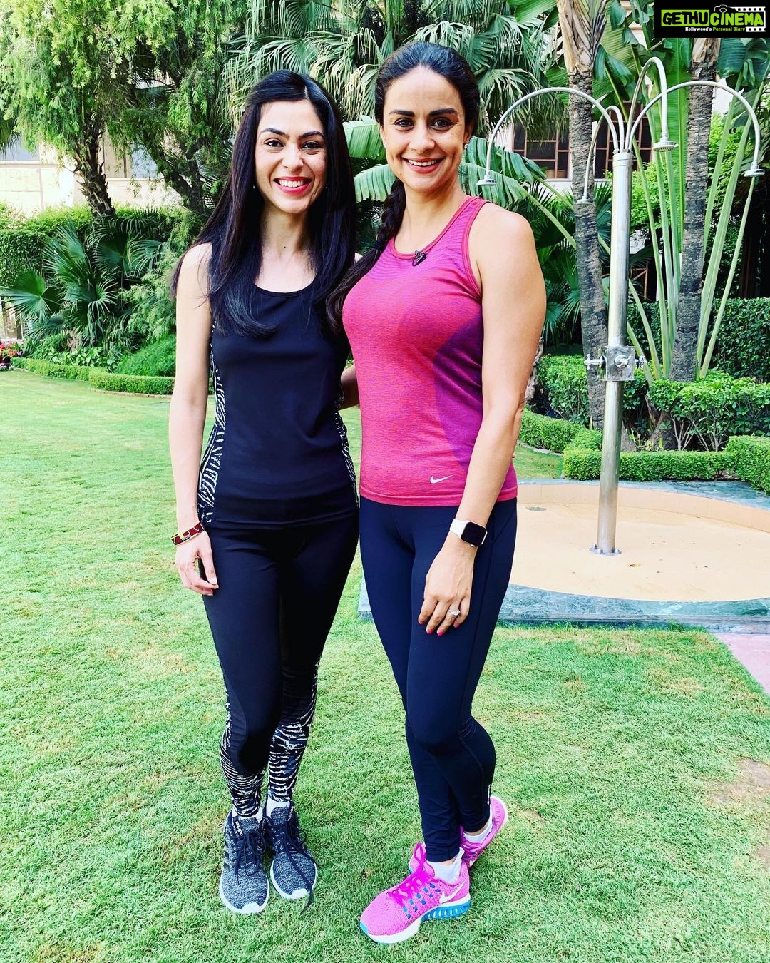 Gul Panag Instagram - I will forever be a fan of this powerhouse of a woman. So much to admire about her. Her grasp on all things economic apart, her ability to present things as they are with alacrity is what sets her apart and above from others. She juggles so much as a Boss Lady, has impossible hours, and yet always has a cheerful, calming disposition. To watch how she conducts herself in public ( and private) is a masterclass in it self. Such a role model.❤️ Oh, and she aces all forms of Yoga, including but not limited to #arialyoga ! The defence connection apart, I feel we just ‘click’ effortlessly, and I truly value and cherish every moment I get to spend with her. You are so loved @shereen.bhan ❤️❤️ P.S. I had picked out a dress to wear this evening. Then remembered I would be meeting her. And definitely asking her for a picture. And I didn’t want to look out of sorts, next to her . So💁🏻♀️ Swipe to last photo to see what I mean.And this when I thought I was looking fairly decent. And fit. 🤦🏻♀️
