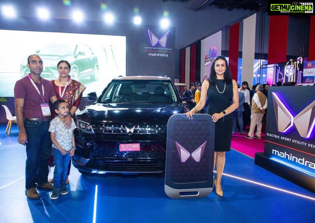 Gul Panag Instagram - Really happy to handover Mahindra’s 1st Electric SUV – XUV400 to Cdr. Vijendra Singh today at the Smart City India Expo. He and his family are excited to adopt the Electrifying Future. One key reason for them to opt for an EV is to work towards a greener future by making eco-friendly savings on their CO2 emissions. Car buyers are ready to do their bit for the environment by shifting to EVs, which have zero tailpipe emissions, and will ultimately help save our environment from smog and climate change. And of course an EV is cheaper to run when compared to its ICE counter part( 80p- ₹1 per km vs ₹10 per km) The XUV400 is the first EV SUV from Mahindra to feature the Electrifying Copper Twin Peaks, giving it a distinctive presence on the road. It is powered by a high capacity 39.4 kWh lithium-ion battery, delivering an anxiety-free range of 456 kilometres. The all-electric XUV400 has the fastest acceleration in the non-luxury segment; 0-100 kmph in a mere 8.3 seconds, top speed of 150 kmph. The XUV400 is 4200 mm long and boasts a wheelbase of 2600 mm, which offers its occupants not only excellent cabin space and legroom to luxuriate in but also best-in-class boot space of 378 litres/418 litres (up to roof). The XUV400 is designed and engineered for car buyers looking to join the electric revolution. The Smart Cities India Expo reflects India’s emerging modernization and development landscape. Since its inception in 2015, Smart Cities India Expo has been spearheading the movement towards, pragmatic global solutions for the wellbeing of all citizens. Mahindra’s association at the expo with the XUV400 showcases its commitment towards achieving carbon neutrality by 2040. #MahindraXUV400 #XUV400 #WeFunWeFastWeElectric #500thXUV400 Pragati Maidan