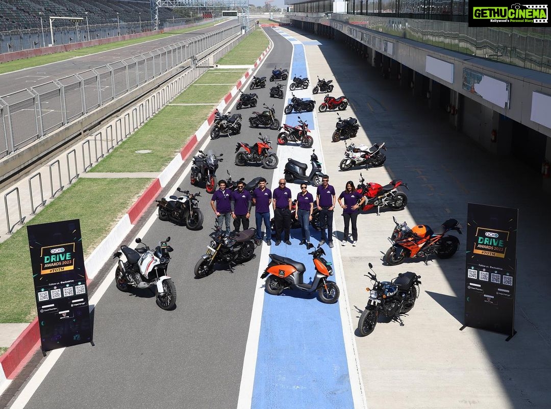 Gul Panag Instagram - Day 2 Bike Day at the @ackodrive Auto Awards! A great lineup of bikes. Ranging from commuters to cruises. The big play was of course the adventure segment with so much on offer from @indiatriumph , @ducati_india @motomorini.eu and of course @royalenfield . And Electric bikes as well as scooters. The @vidadotworld did steel quite a few hearts. And @sidpatankar @rayomandbanajee @aravind_kp @miss.pissay @rishadcooper were great company, of course. Along with the encyclopaedia @ameyakasamay , our lady of provisions and production @pragatimandotra and the quietly stressed and perma exhausted @akhil_oswal ! Congratulations on a great first team @ackodrive ! #cars #bikes #juryduty #motorhead #totm #theonethatmatters @buddh.international.circuit Buddh International Circuit